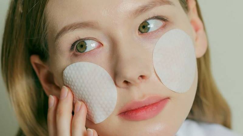 có nên đắp toner pad hằng ngày